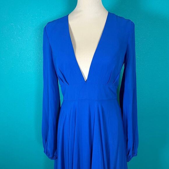NWT Leena For Mac duggal 55682 Dress Blue Plunged Bishop Sleeve Long Gown Size 6 - Picture 3 of 8